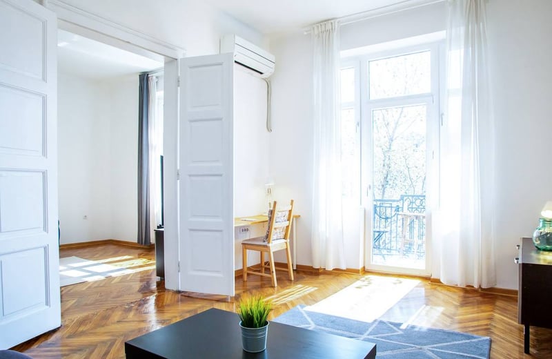 Alquiler de un apartamento luminoso y amueblado de 2 habitaciones, 60 m², Belgrado, Serbia